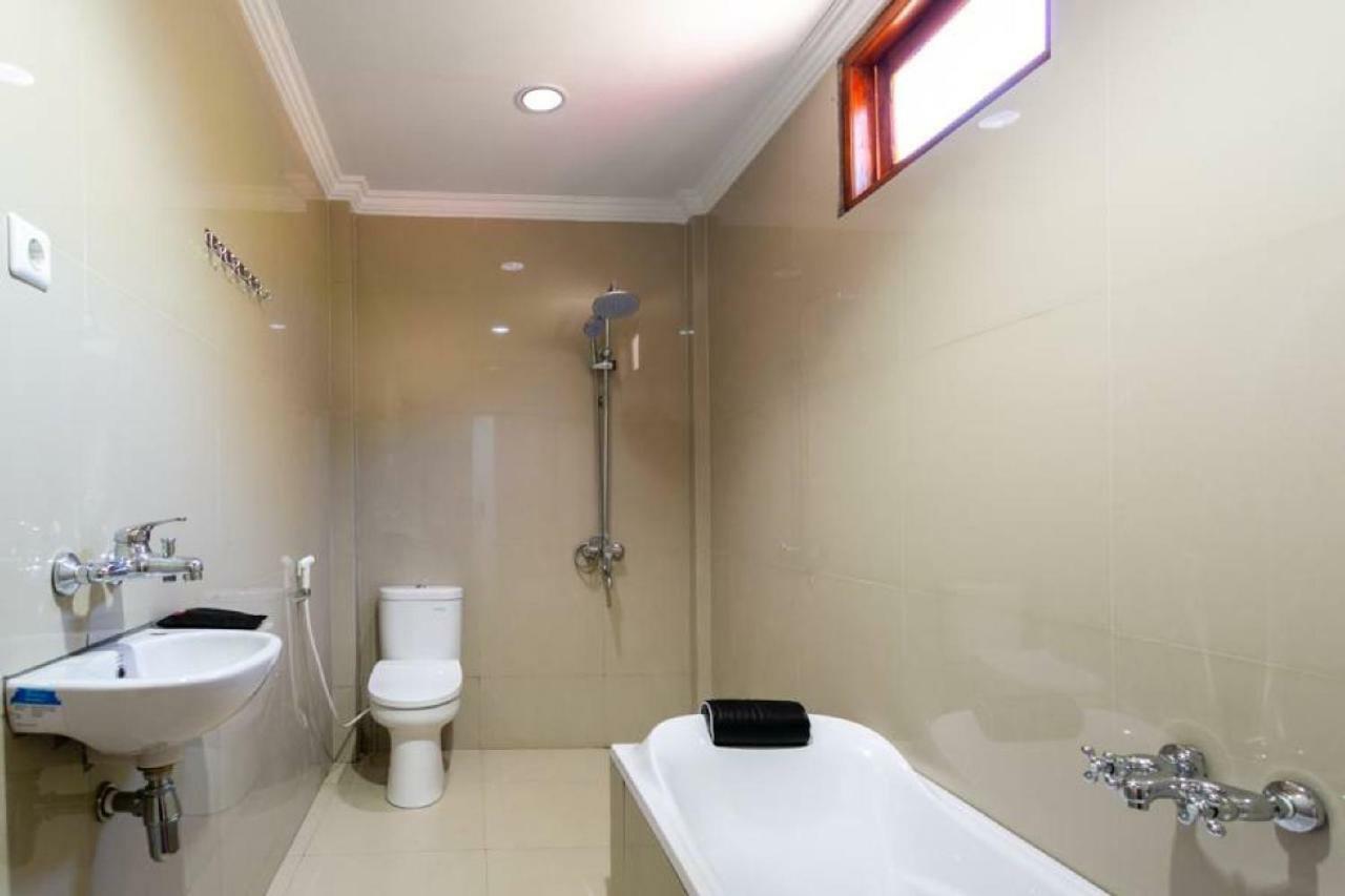 Reddoorz Near Parangtritis Beach Bagian luar foto